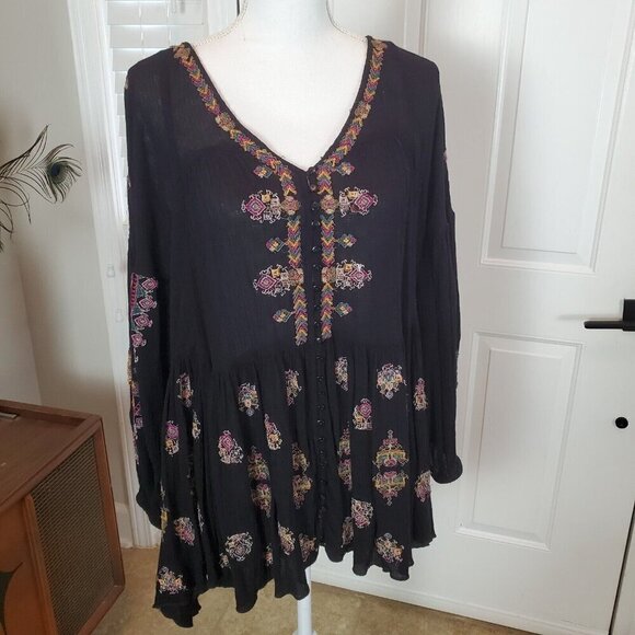 Free People Tunic Dress S Shirt‎ Peasant Top Black Embroidered Vneck Boho Prarie - Picture 9 of 16